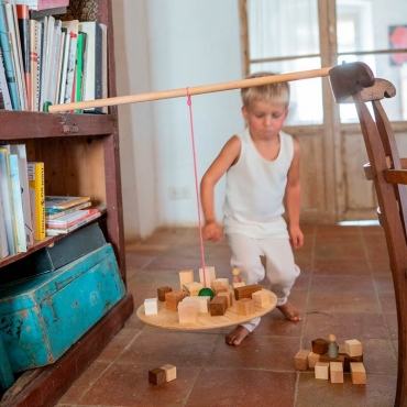 Pendulum. Juego de Equilibrio y Movimiento de Grapat - Aúpa Organics